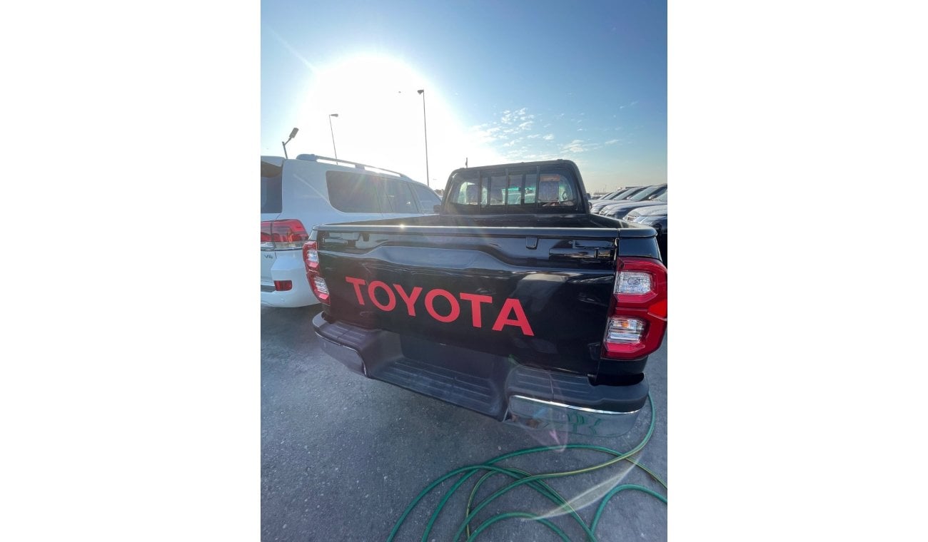 Toyota Hilux GL 2.7L Double Cab Utility 4WD