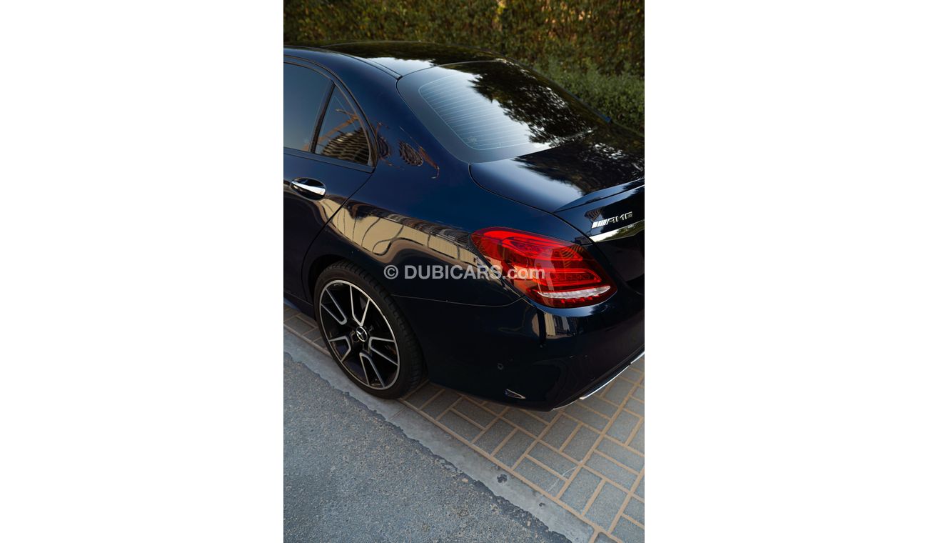 مرسيدس بنز C 43 AMG