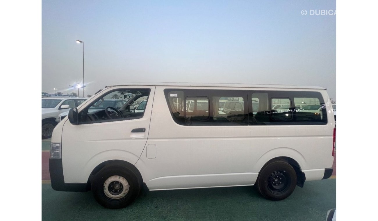 Toyota Hiace TOYOTA HAICE 3.0L   DIESEL  MANUAL  13. SEATER  2023    WITH SPECIAL PRICE