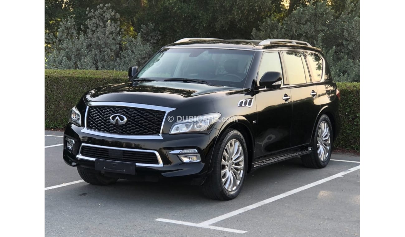 Infiniti QX80 MODEL 2015 GCC CAR PERFECT CONDITION INSIDE AND OUTSIDE FULL OPTION PANORAMIC ROOF LEATHER SEATS