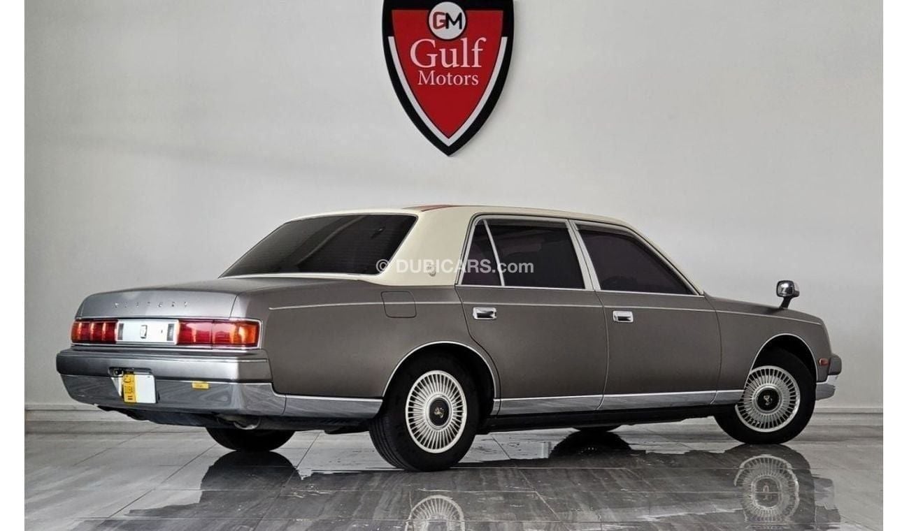 تويوتا سنشري Classic Toyota Century 5.0L-12CYL - Excellent Condition Japanese Specs