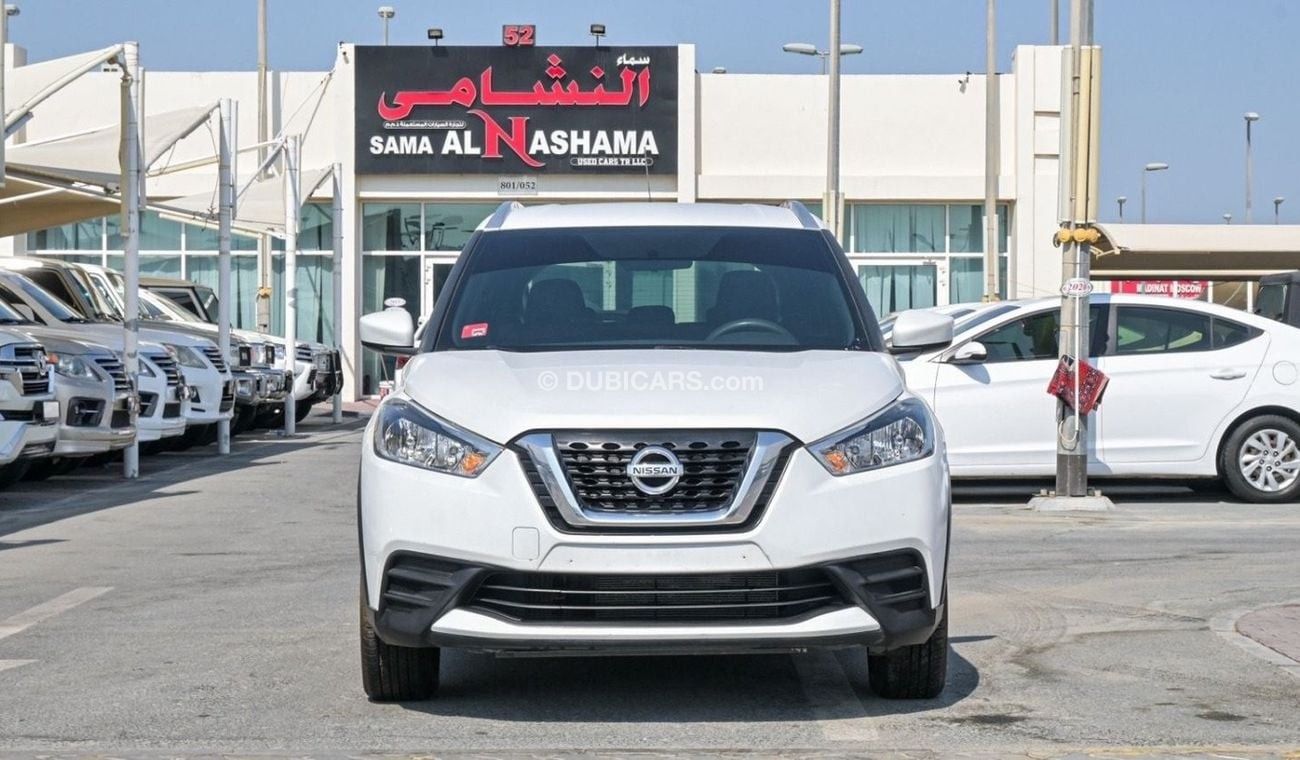 Nissan Kicks Nissan kicks S 1.6L model 2020 GCC specifications only 72000km original paint without any accident,u