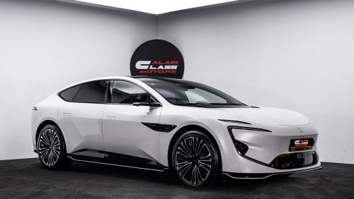 أفاتر 12 RWD Three Lidar Luxury Edition 2024 - Chinese Specs