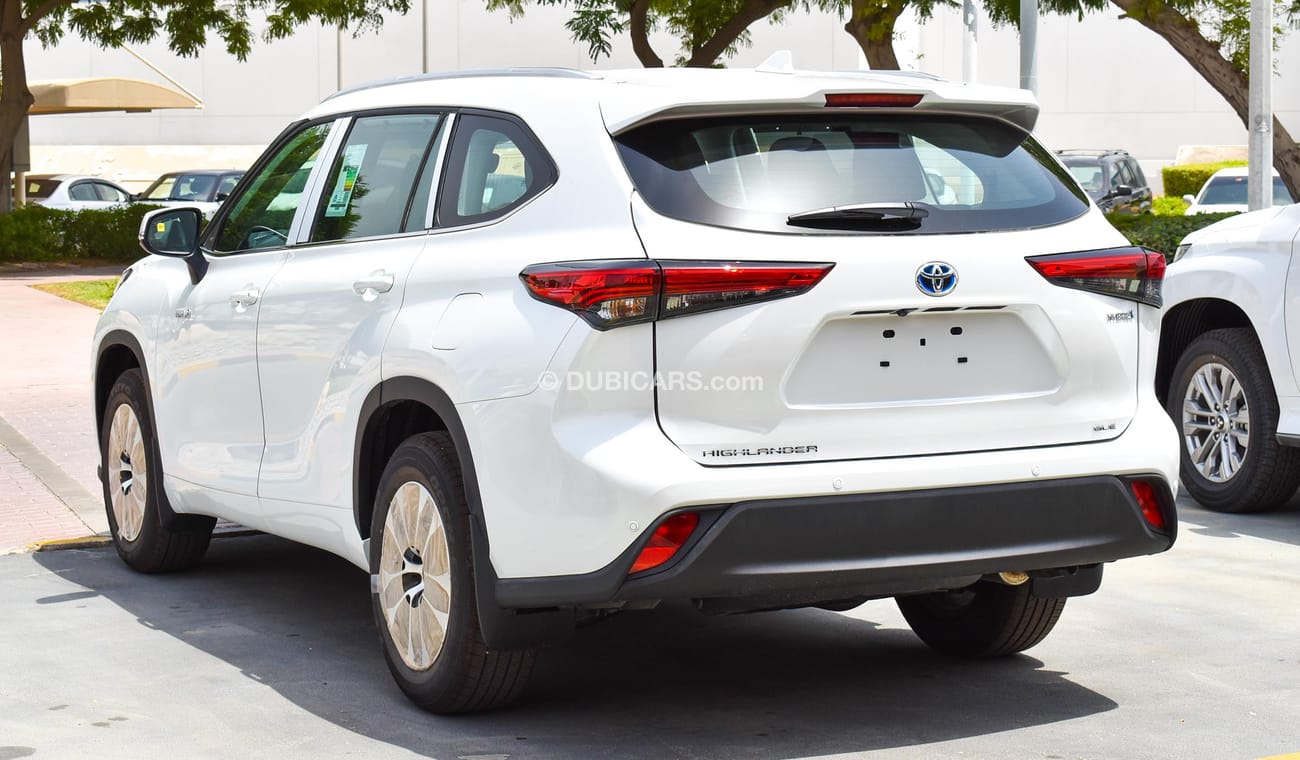 New Toyota Highlander GLE 2.5L Hybrid 2022 for sale in Dubai - 530106