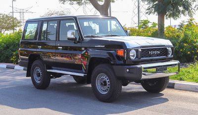 Toyota Land Cruiser Hard Top 2025 Model Toyota Land Cruiser 70, LC76, 4.0L Petrol 4WD 5M/T