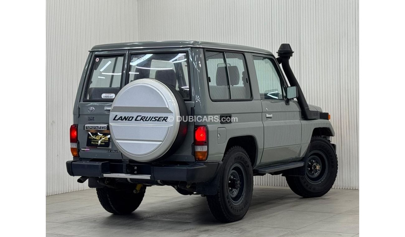 Toyota Land Cruiser 70 1992 Toyota Land Cruiser 70, Excellent Condition, GCC