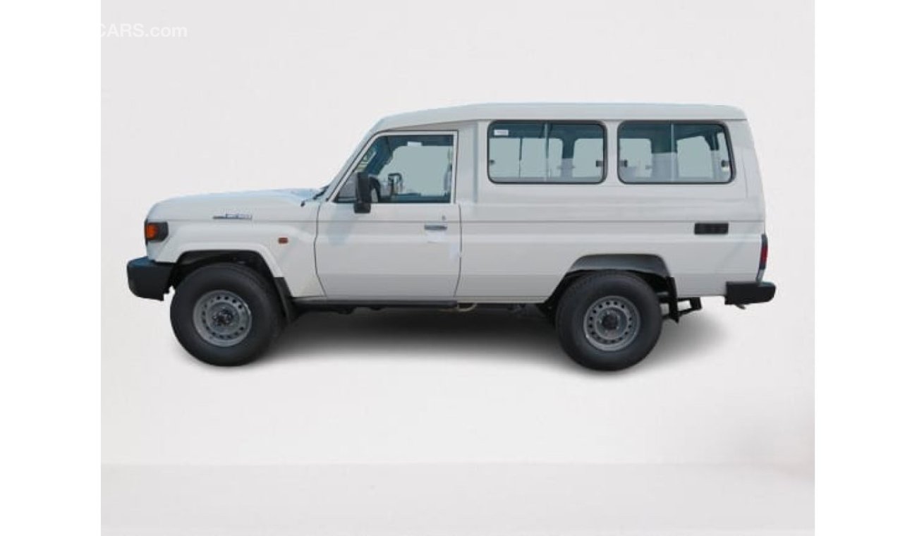 Toyota Land Cruiser Hard Top TOYOTA LC 78 HARDTOP 4.0 PETROL MY 2024 COLOR WHITE MANUAL