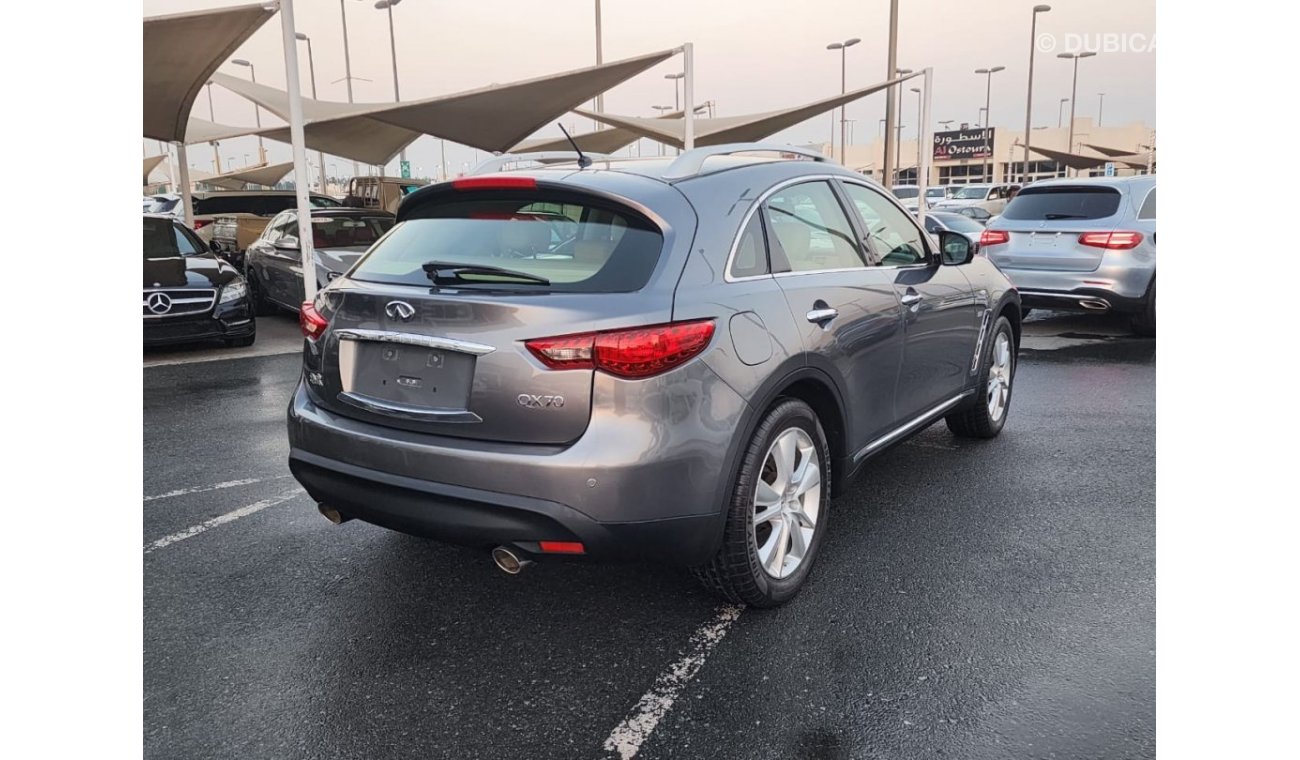 Infiniti QX70 Limited Infiniti QX 70 _GCC_2019_Excellent Condition _Full option