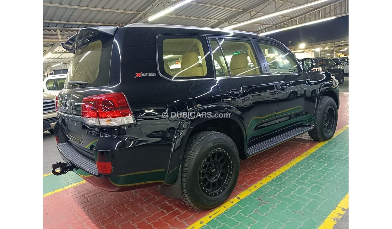 Toyota Land Cruiser Xtreme 5.7L