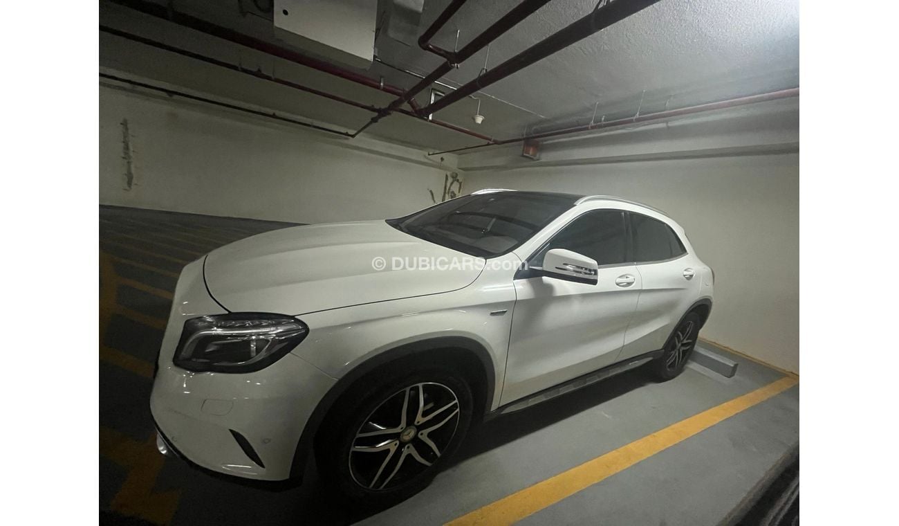 Mercedes-Benz GLA 250