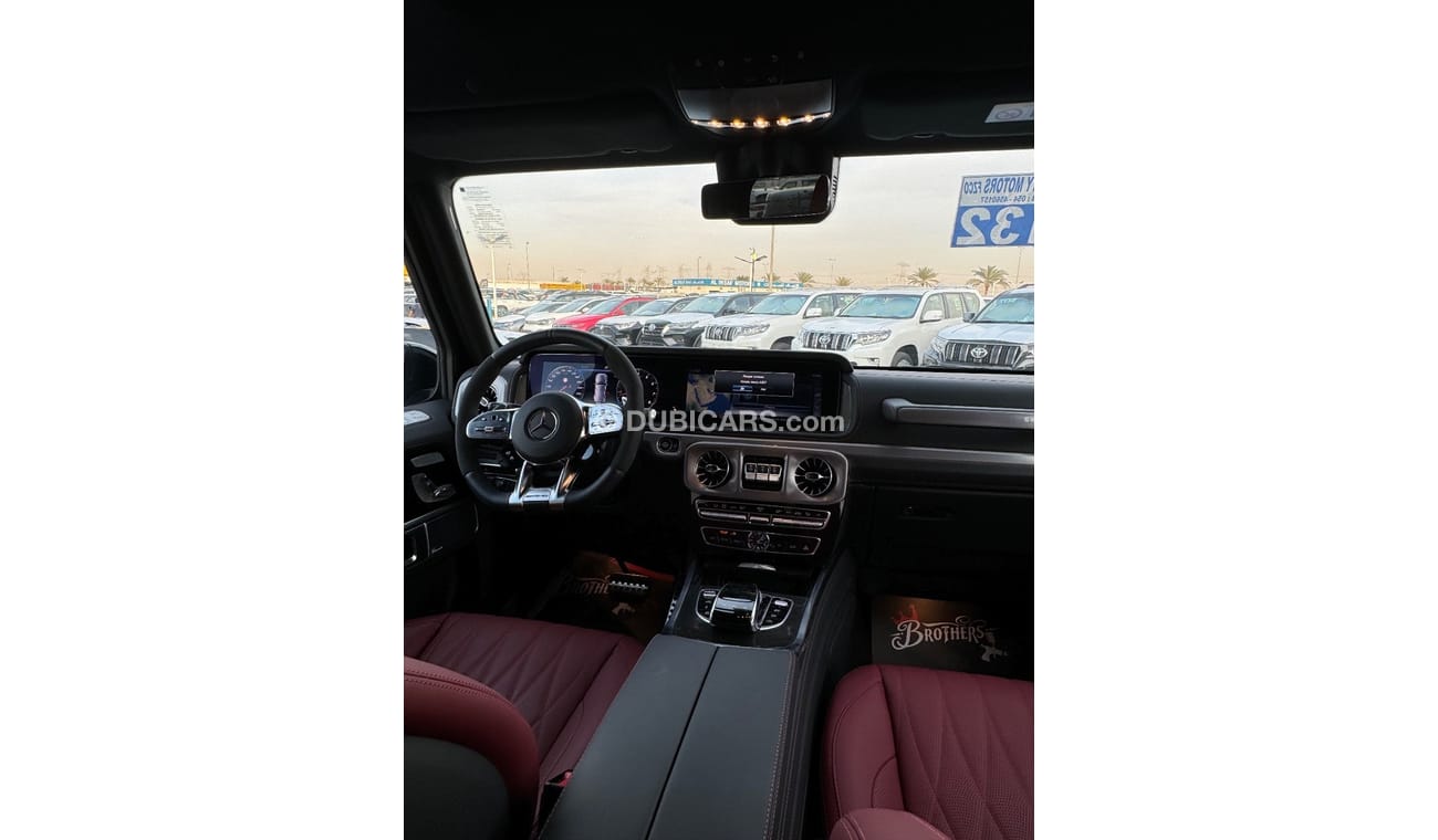 Mercedes-Benz G 63 AMG Mercedes Benz G63 AMG 4.0 V8 Engine China blue Interior Red 2023