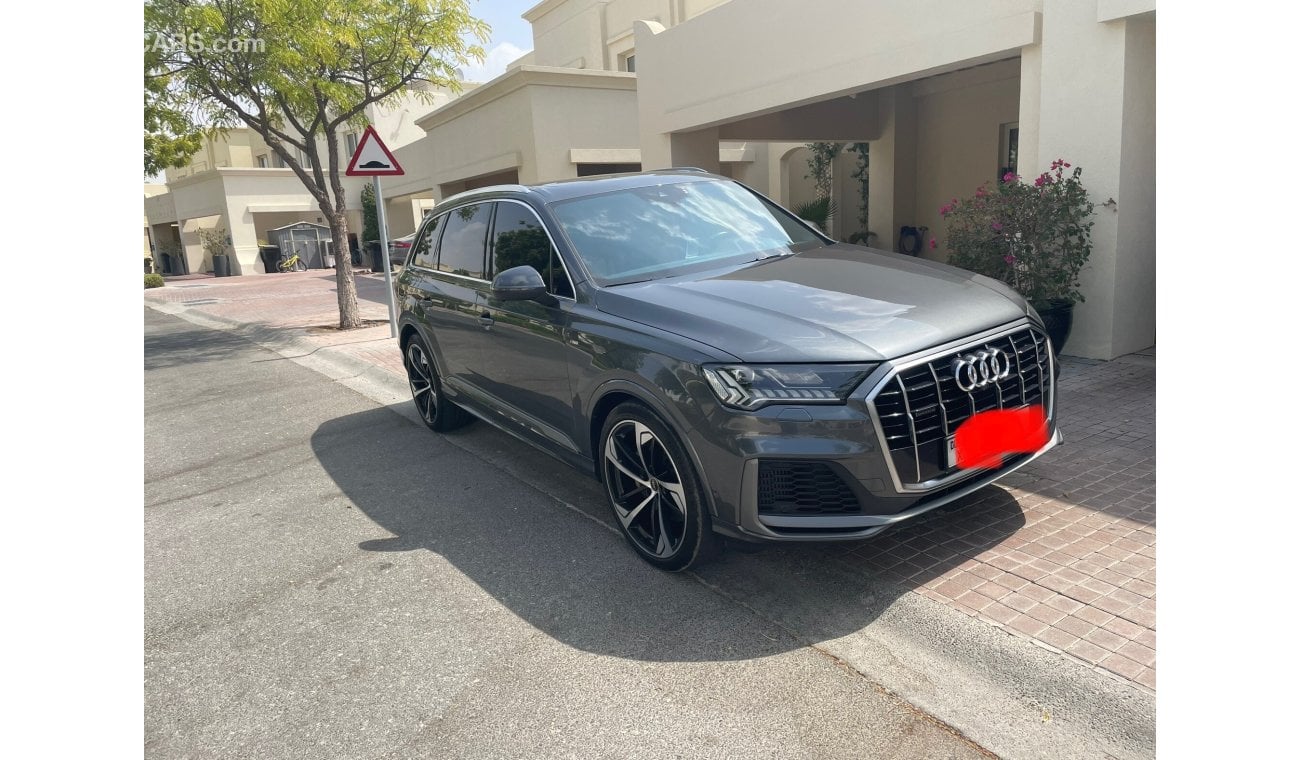 Audi Q7 55 TFSI quattro S-Line 3.0L