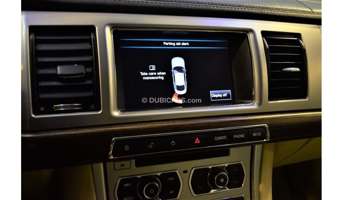 Jaguar XF Amazing Jaguar XF 2013 Model!! in Gold Color! GCC Specs