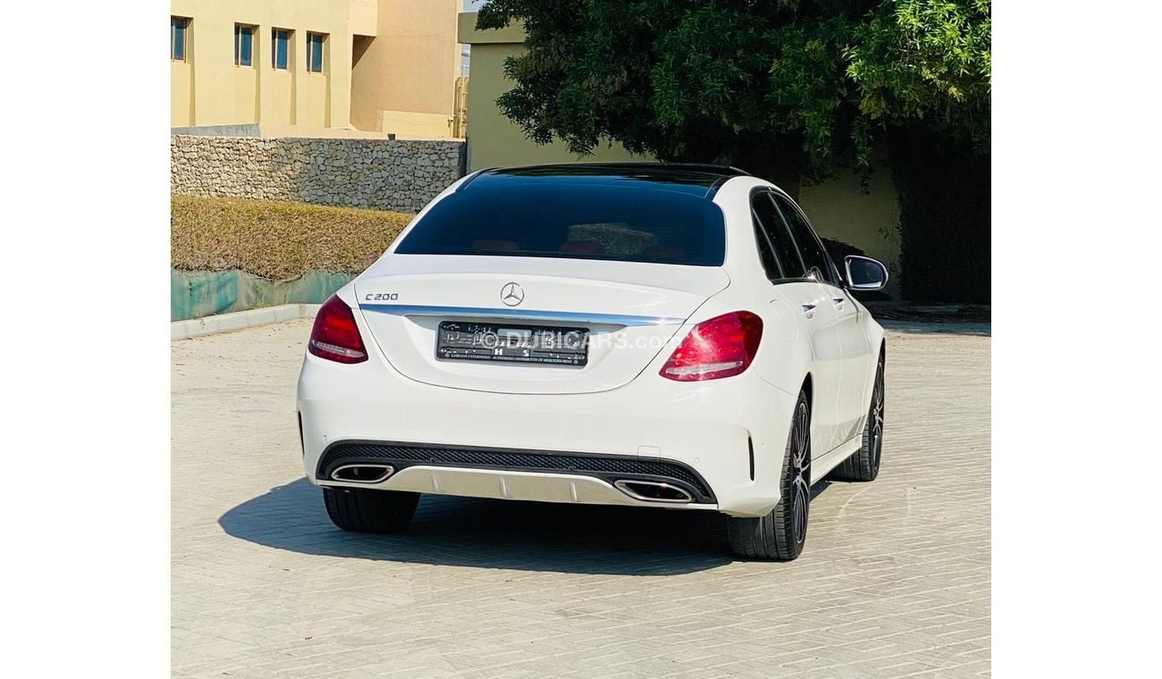 مرسيدس بنز C200 Good condition car GCC spec