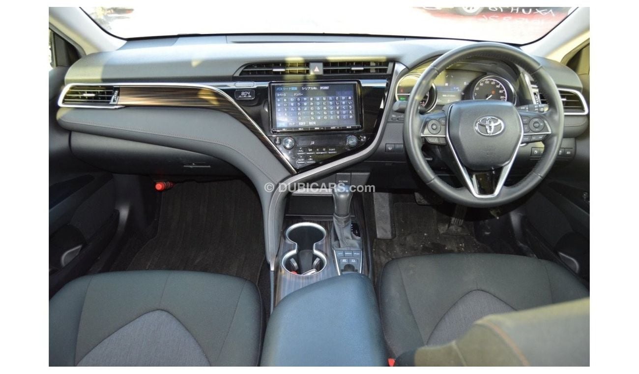 Toyota Camry Hybrid full option