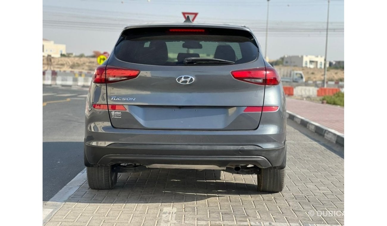 Hyundai Tucson GL 2.0L