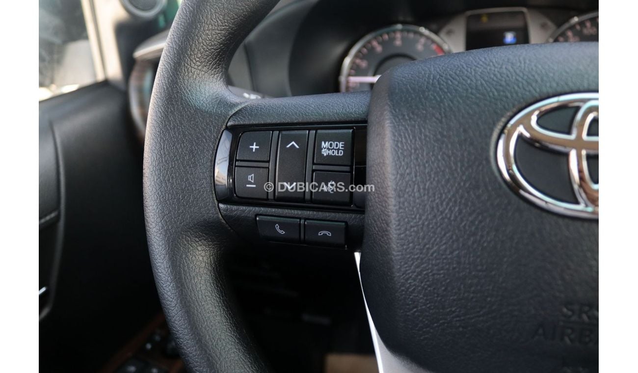 Toyota Hilux 2025 TOYOTA HILUX 4.0 V6 SR5 HIGH OPT **EXPORT ONLY**التصدير فقط خارج الخليج**