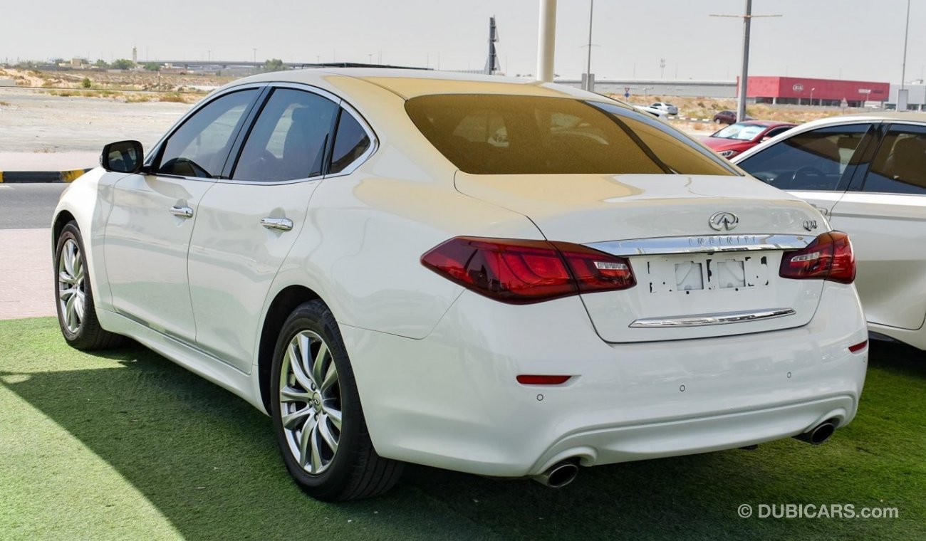 إنفينيتي Q70