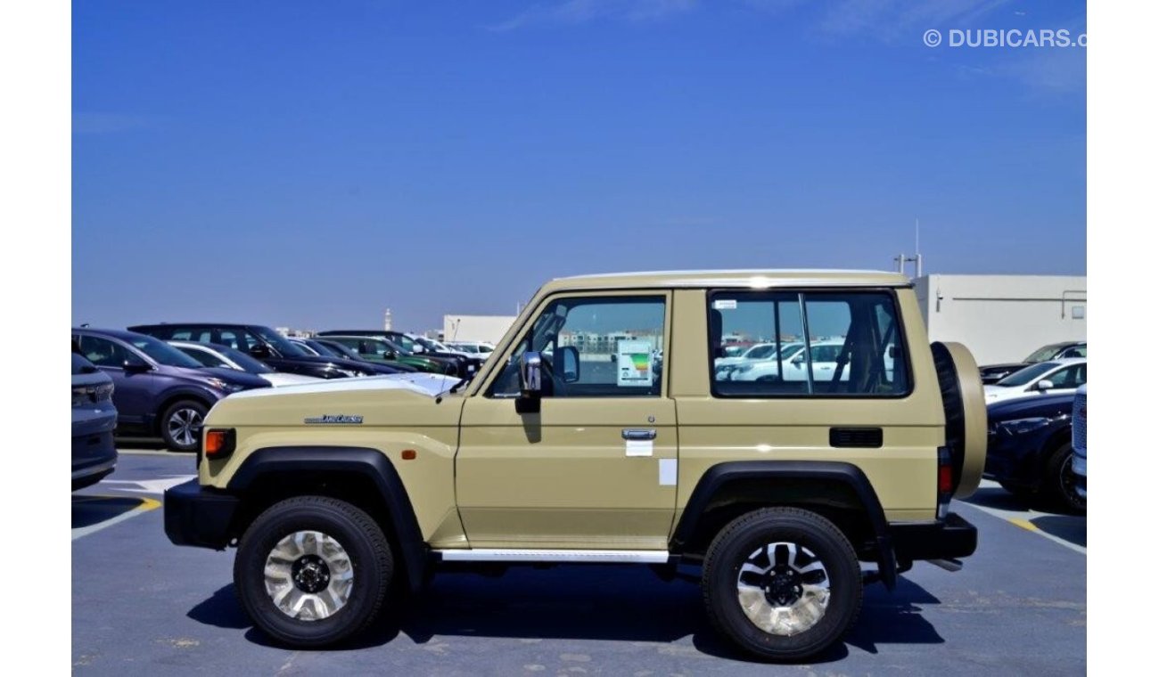 تويوتا لاند كروزر هارد توب 71 Hardtop SDLX 4.0L Petrol 4WD AT