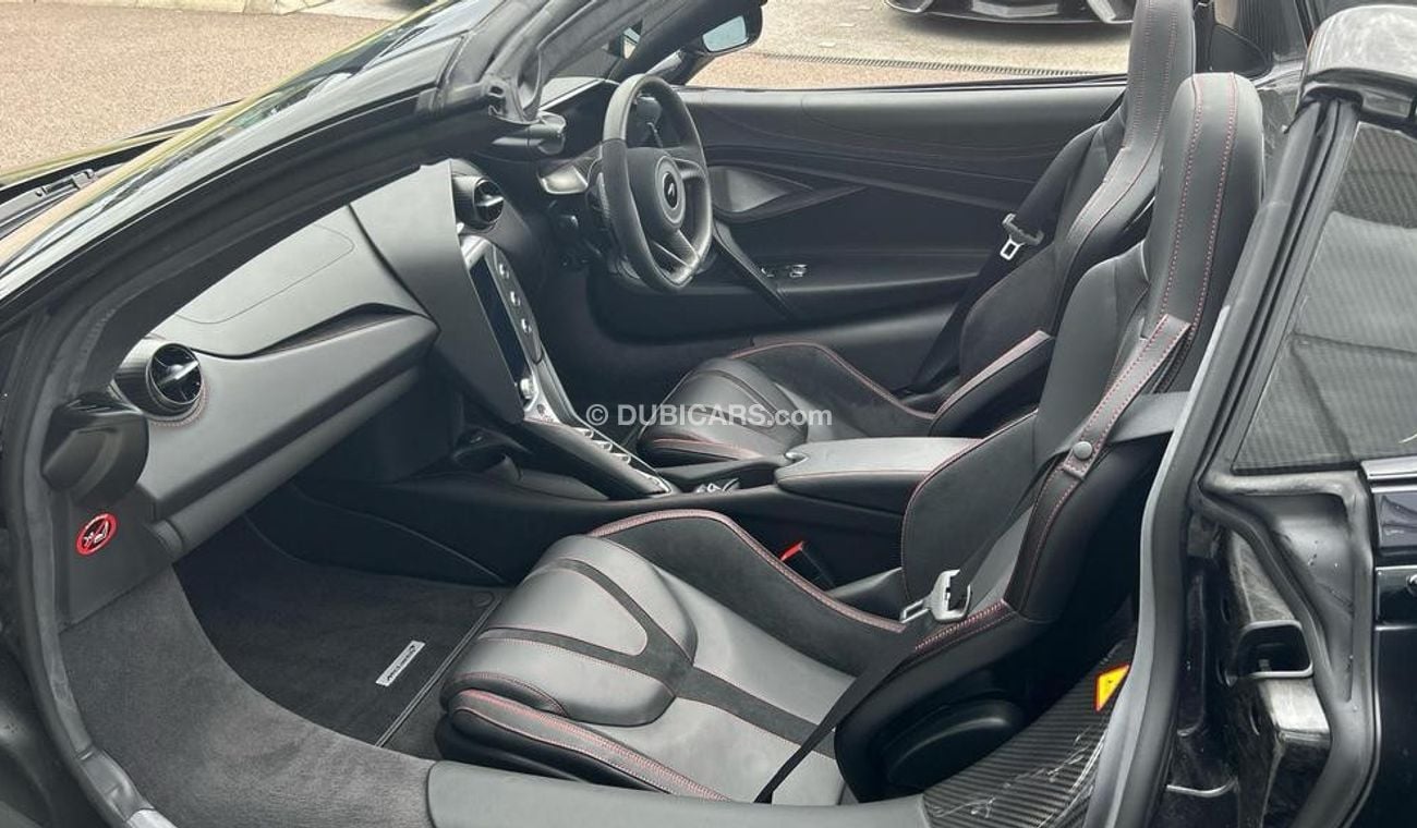 McLaren 750S Spider V8 2dr SSG  RIGHT HAND DRIVE