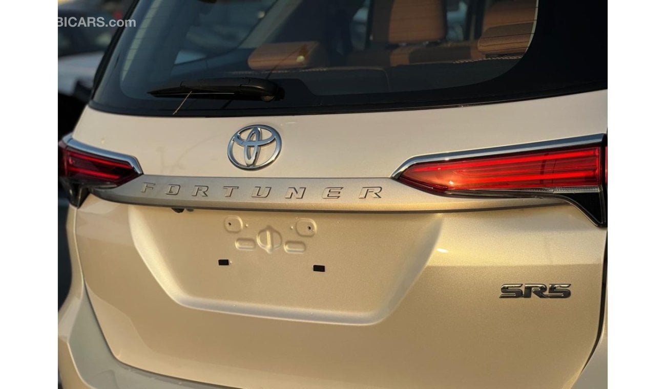 تويوتا فورتونر TOYOTA FORTUNER (TGN156) 2.7 L SUV 4WD 5Doors 2024