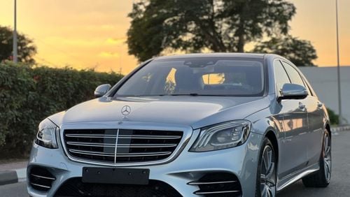 Mercedes-Benz S 560 Std 4.0L (469 HP)