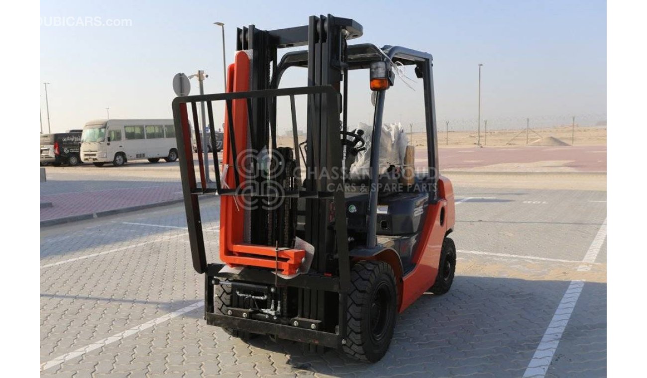 Toyota Fork lift DIESEL 2.5 TON, 3 STAGE W/ SIDE SHIFT 3 LEVER,4.7M LIFT HEIGHT MY23