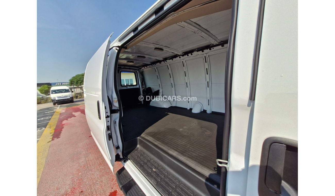 جي أم سي سافانا 2024 GMC SAVANA CARGO VAN 6.6L V8 VVT PETROL 0Km