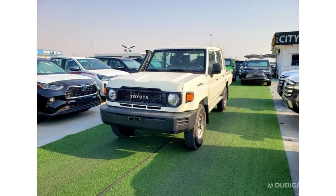 تويوتا لاند كروزر TOYOTA  LC79   DEISEL 4.2  D.C    WITH DIFF LOCK  2024