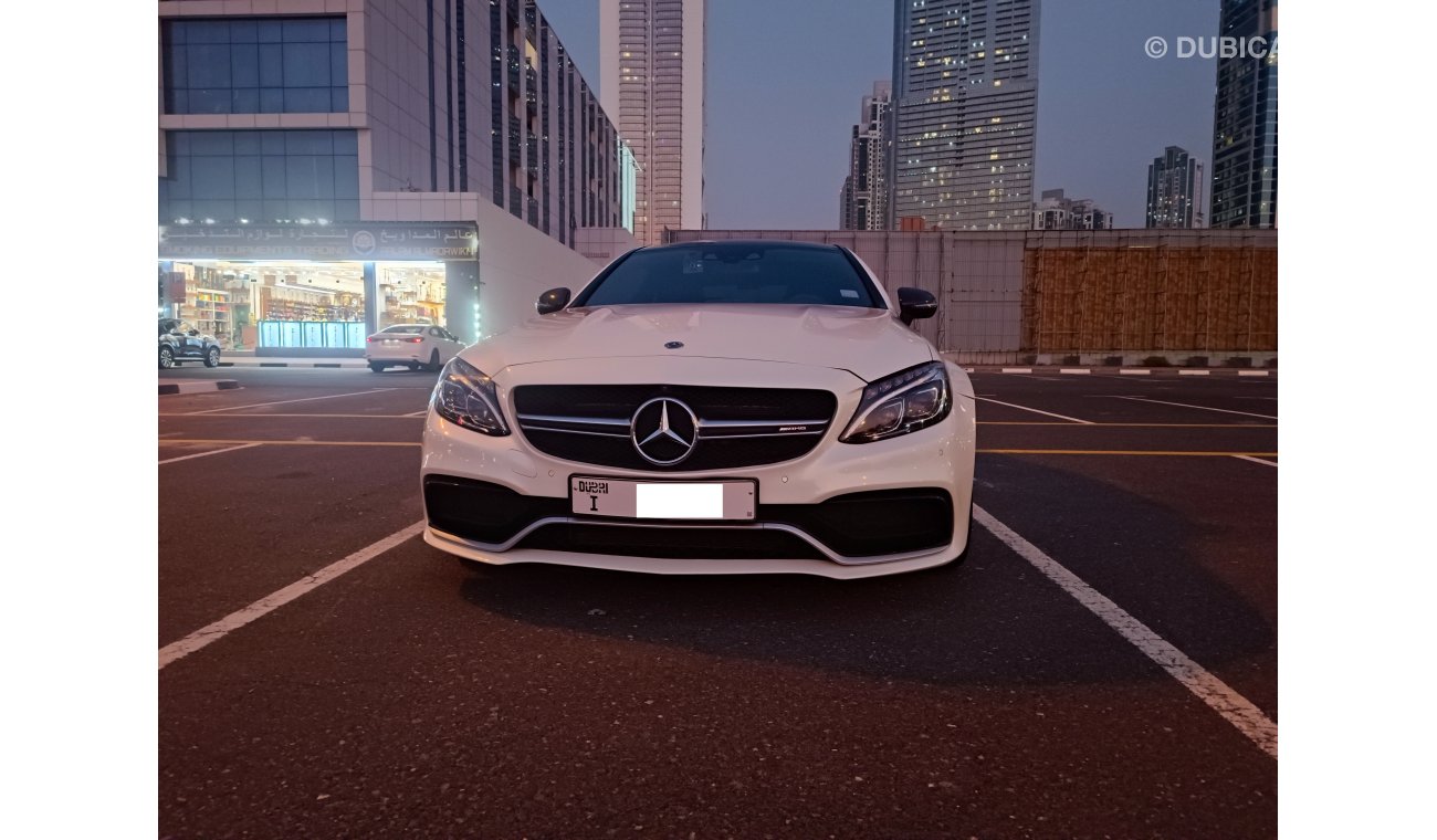 مرسيدس بنز C 63 كوبيه carbon fiber exterior/ interior