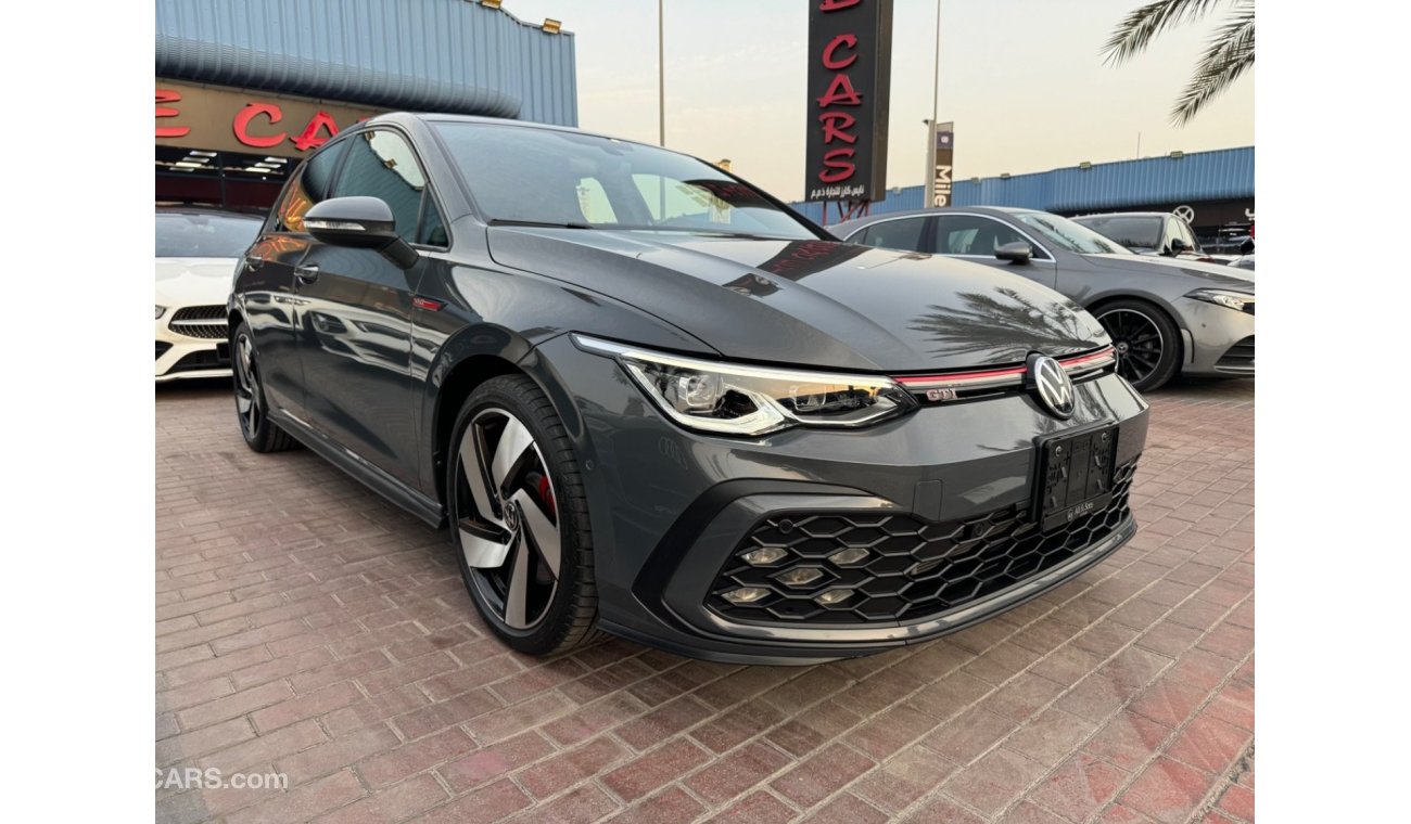 فولكس واجن جولف GTI Gcc