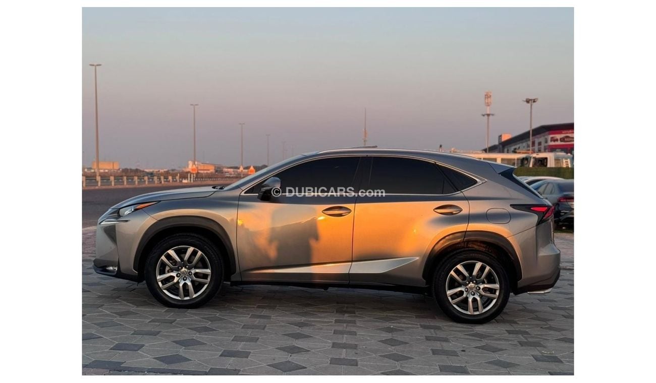 Lexus NX200t