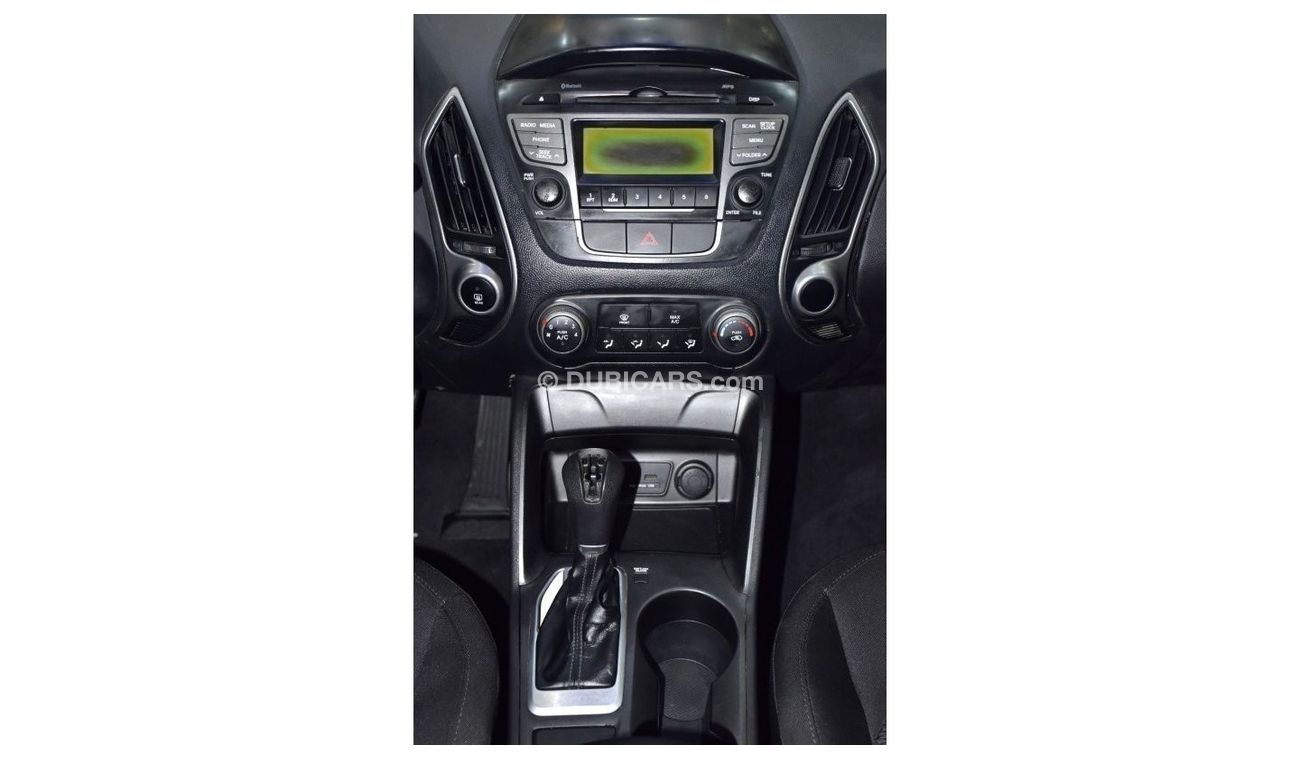 Hyundai Tucson EXCELLENT DEAL for our Hyundai Tucson ( 2015 Model ) in Silver Color GCC Specs