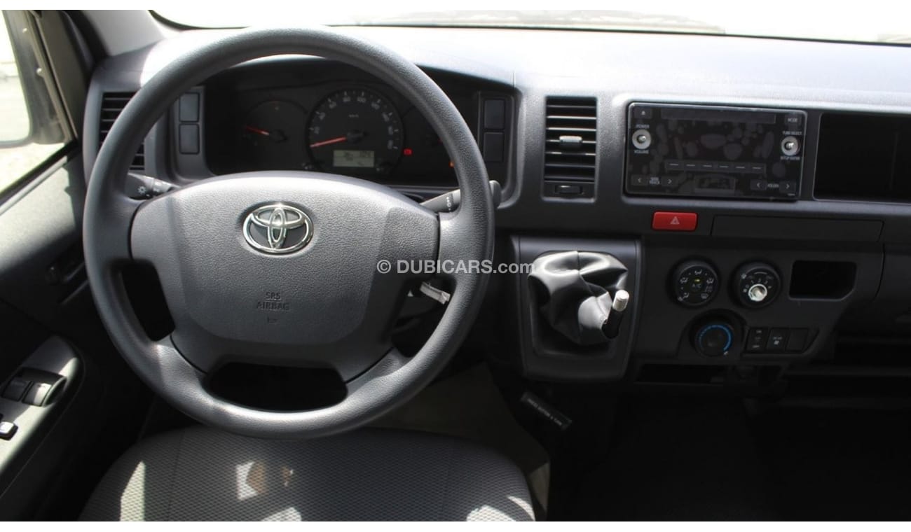 تويوتا هاياس TOYOTA HIACE 2.5L 15 SEATER AC H.ROOF RADIO CD DUALAC