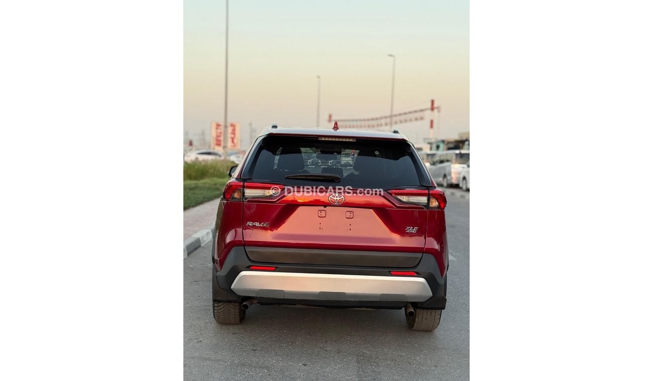 تويوتا راف ٤ TOYOTA RAV4 XLE Full Option