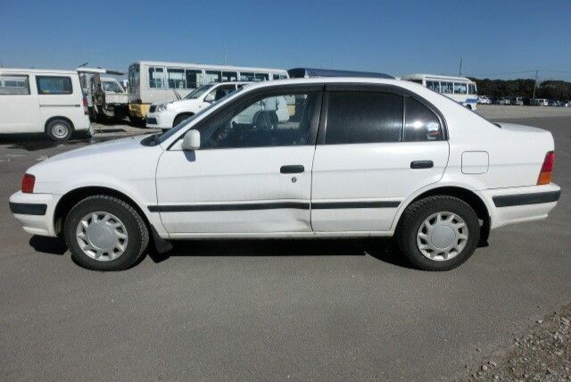 Toyota Tercel exterior - Side Profile