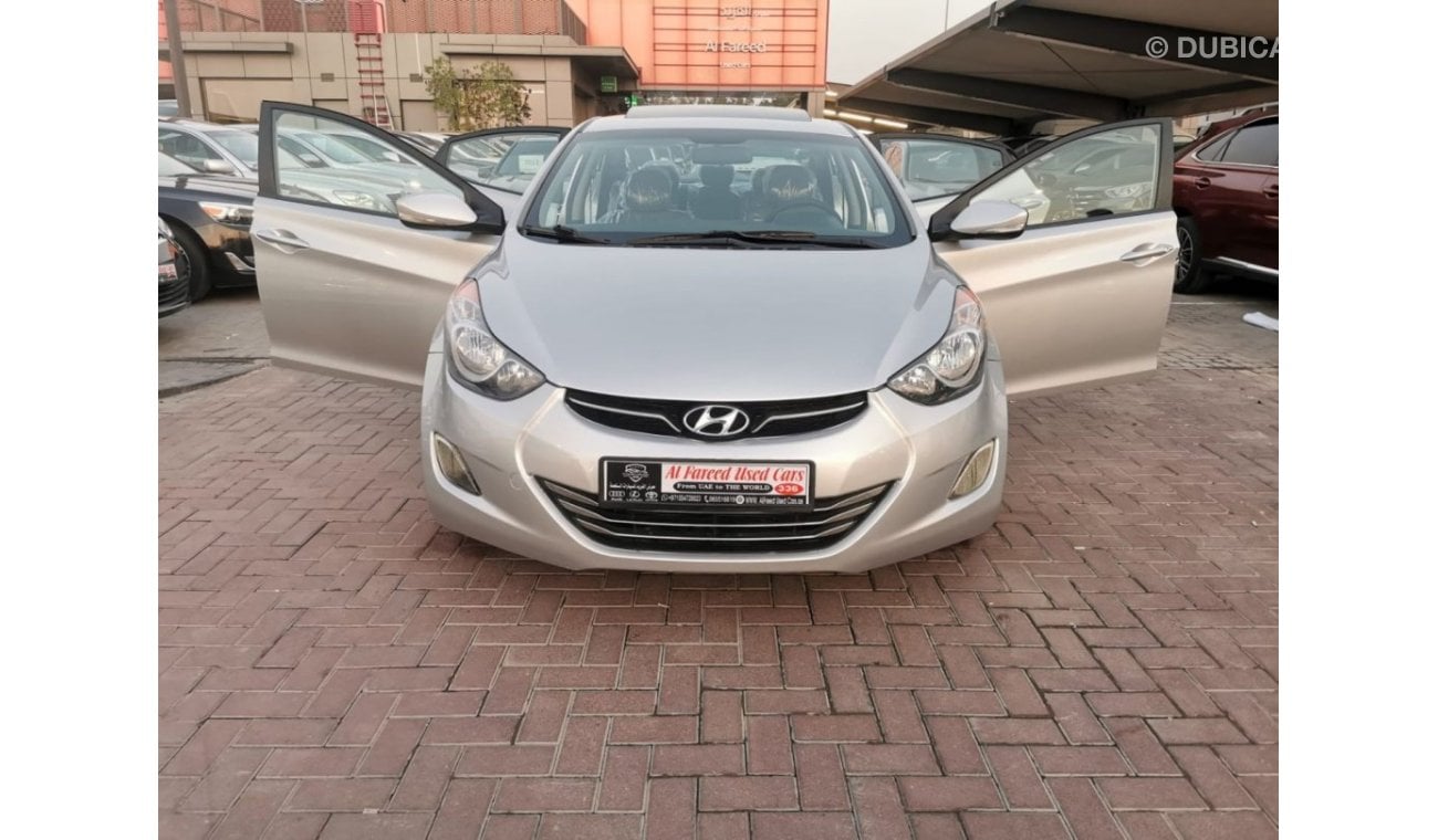 Hyundai Elantra GLS High In excellent condition and requires no expenses