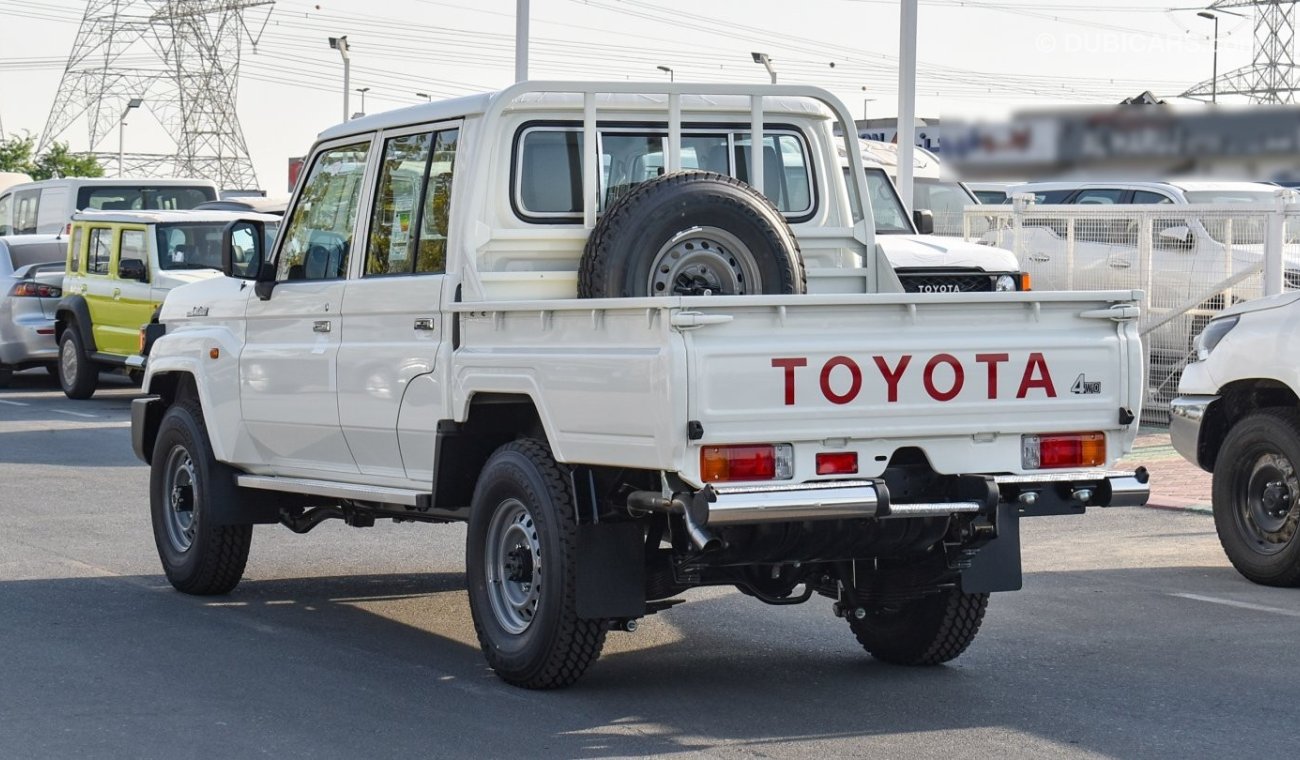 Toyota Land Cruiser Pick Up 2.8L Diesel Double Cabin A/T