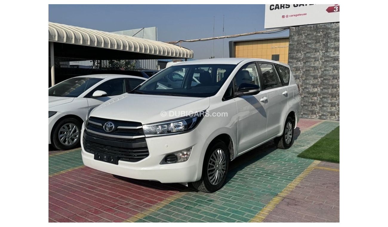 Toyota Innova SE