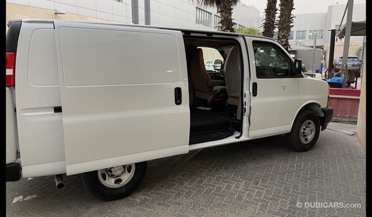 Chevrolet Express Cargo 6.6L Petrol 2024 MY Brand New