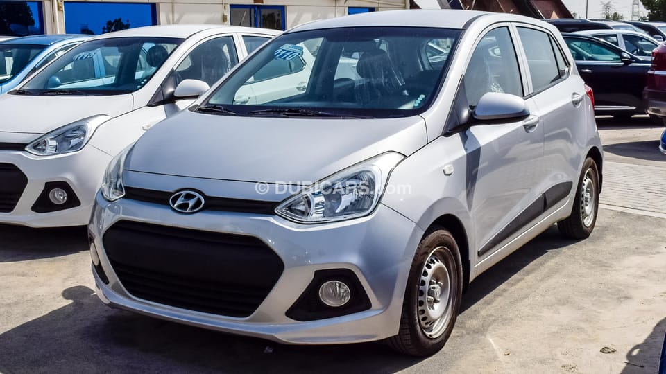 Hyundai i10 1.2 for sale: AED 23,500. Grey/Silver, 2016