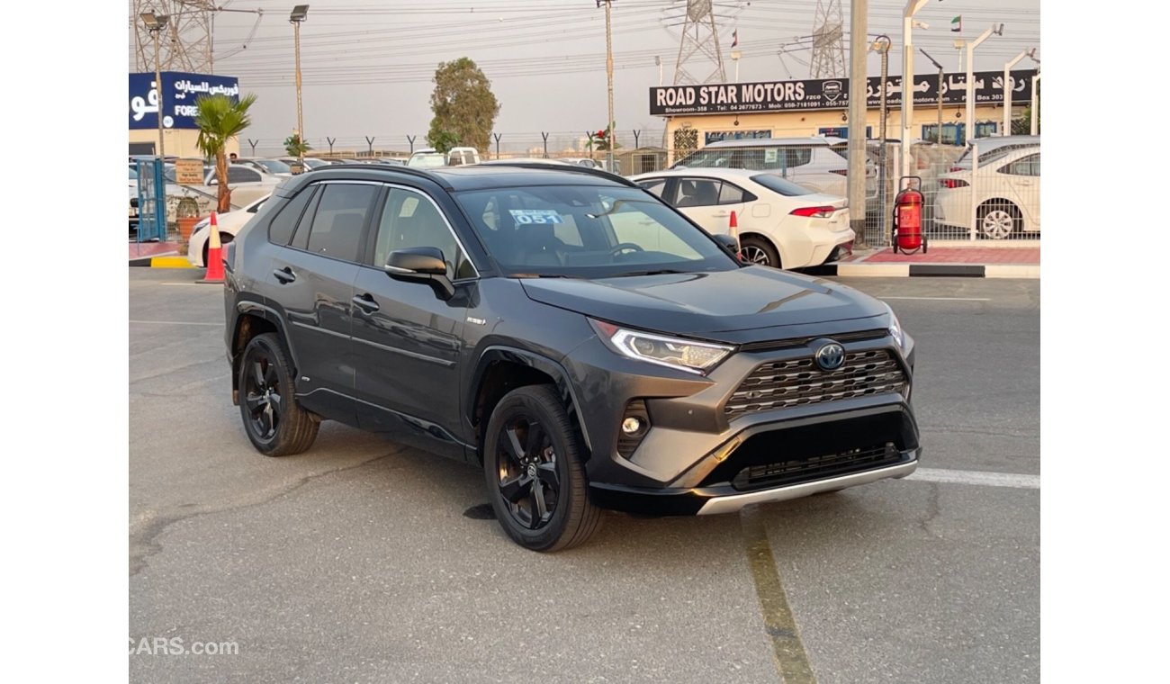 تويوتا راف ٤ 2020 TOYOTA RAV4 XSE HYBRID 4x4 FULL OPTIONS IMPORTED FROM USA