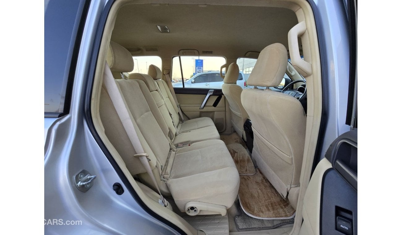 Toyota Prado TOYOTA PRADO GXR V6 2015 GCC PERFECT CONDITION INSIDE  OUT SIDE // PEREFCT CONDITION