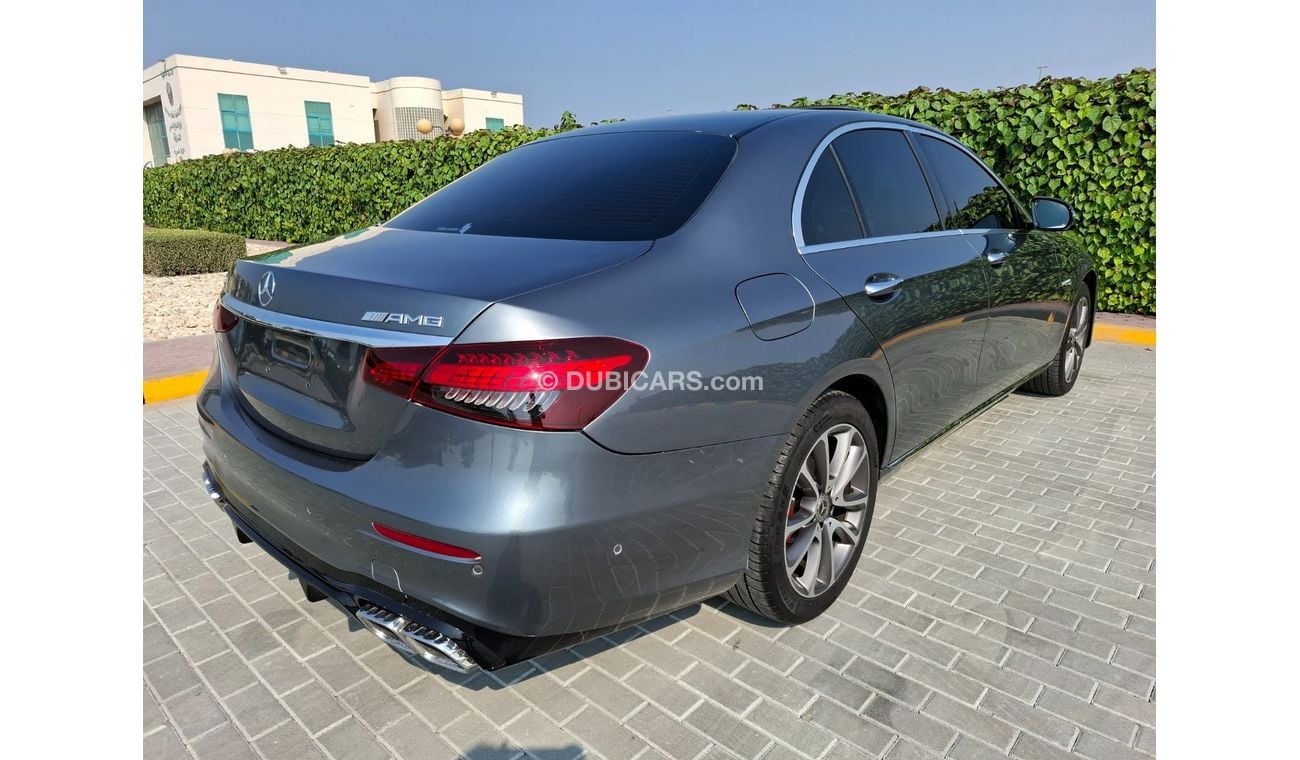 مرسيدس بنز E300 Mercedes-Benz E300 2019 full option kit 63 2022