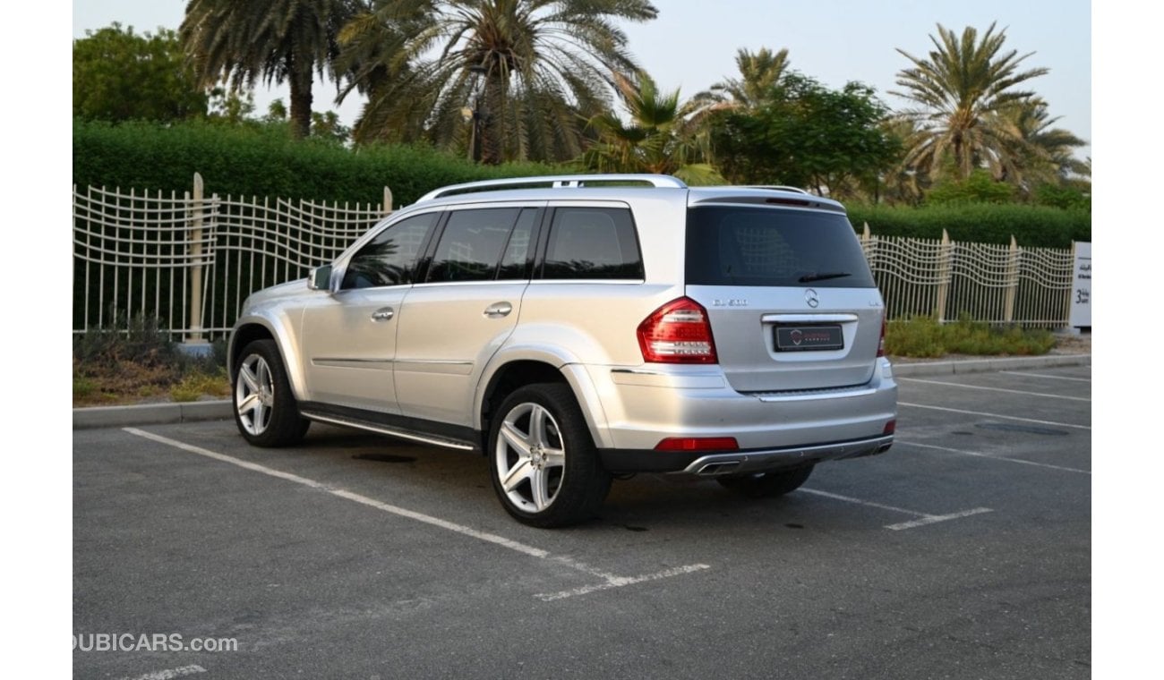 مرسيدس بنز GL 500 0% DP - BEST DEAL - LOW MILEAGE - MERCEDES GL 500 4MATIC - ORIGINAL PAINT - WELL MAINTAINED - GCC