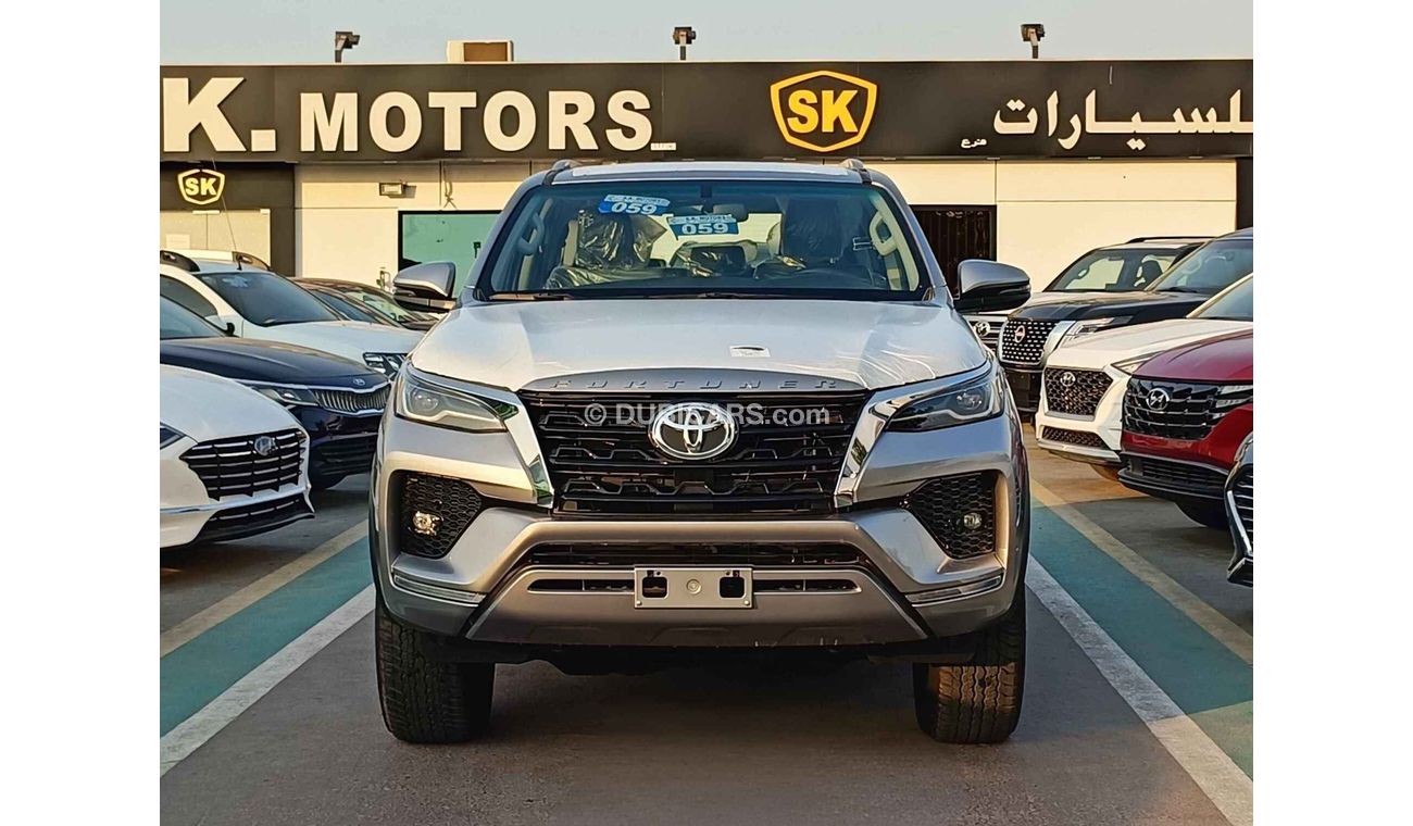 Toyota Fortuner SR5, 4.0L, V6, 2 Electric Seats, Auto AC, Rims, Leather Sts, Wireless Charger 2024MY (CODE# FP40F)