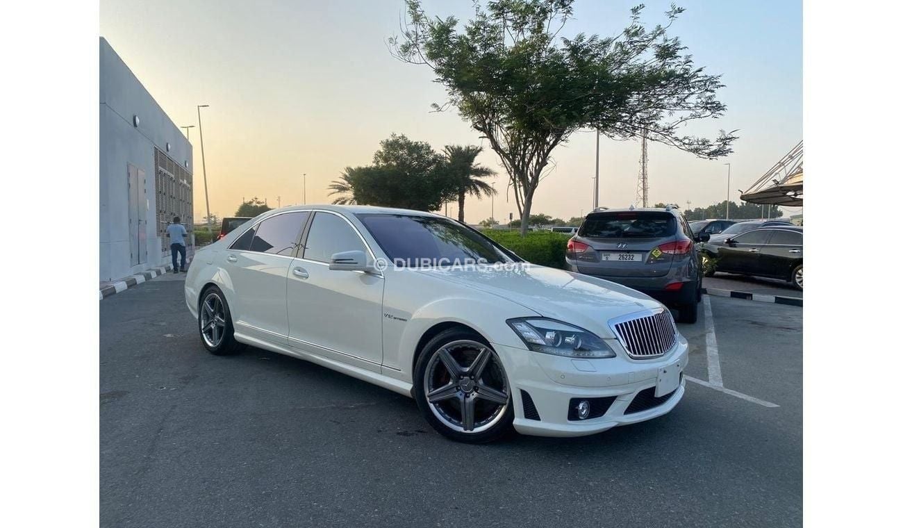 مرسيدس بنز S 550