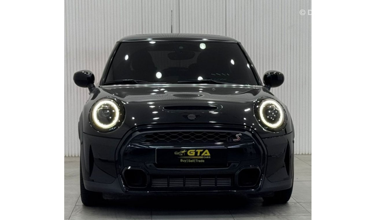 ميني كوبر إس 2023 Mini Cooper S, Jan 2027 Mini Warranty, 2026 Mini Service Pack, Very Low Kms, GCC