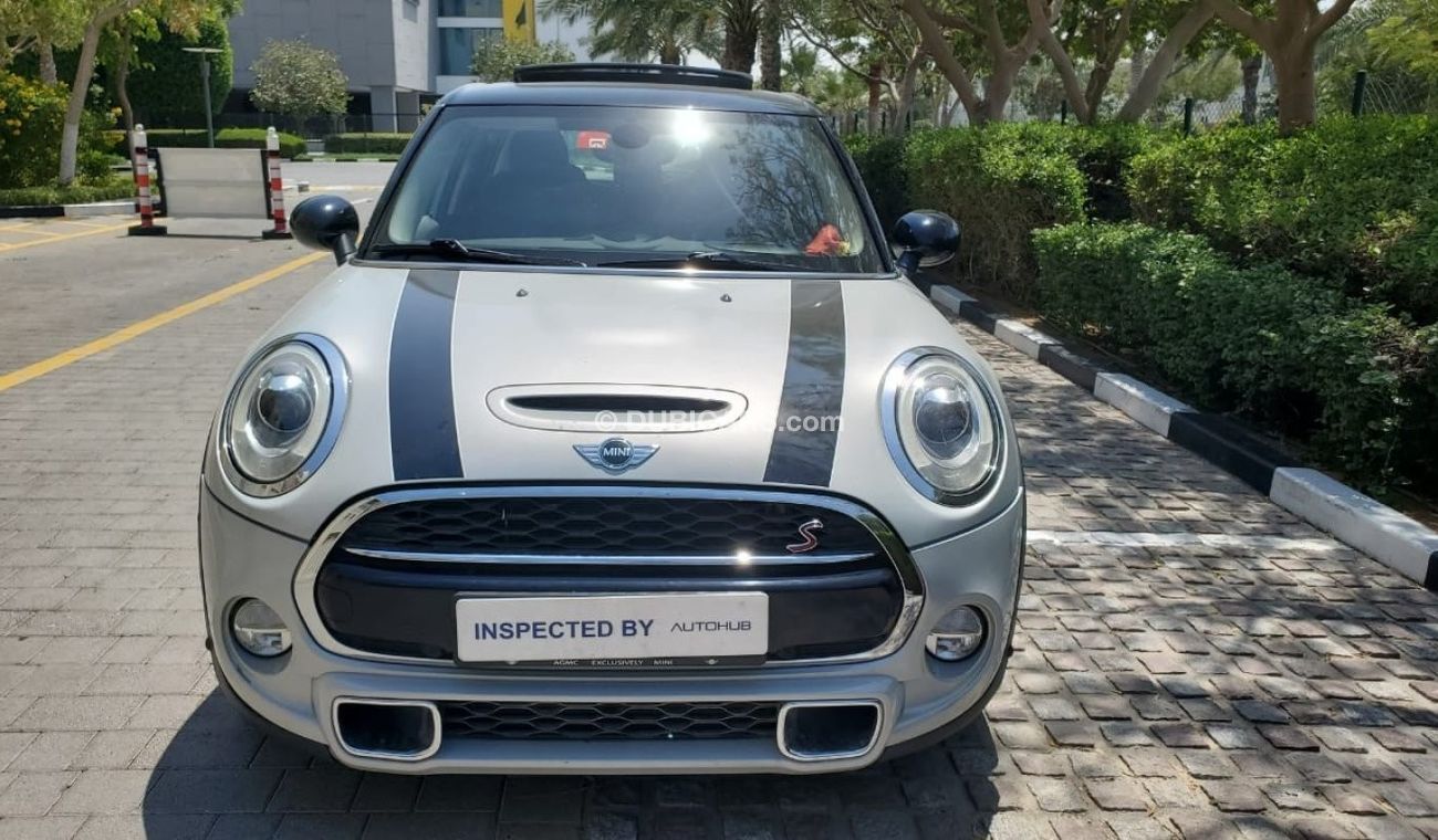 ميني كوبر إس 2.0L - GCC - JCW Kit - NO Accident - 2 Keys