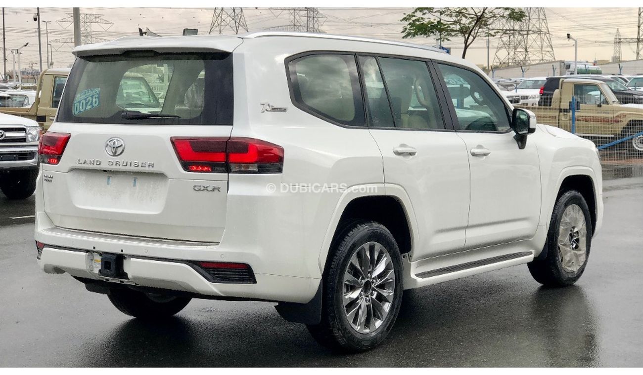 تويوتا لاند كروزر TOYOTA LAND CRUISER 300 GXR 3.3L DIESEL 2022